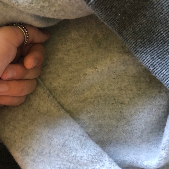 Medium billabong pullover - Picture 5 of 5